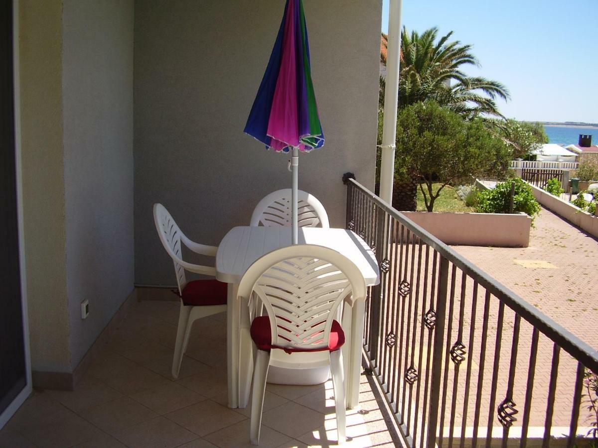 Water View Brand New Apartment, Short Stroll To Beach, Peaceful! Košljun Exterior foto
